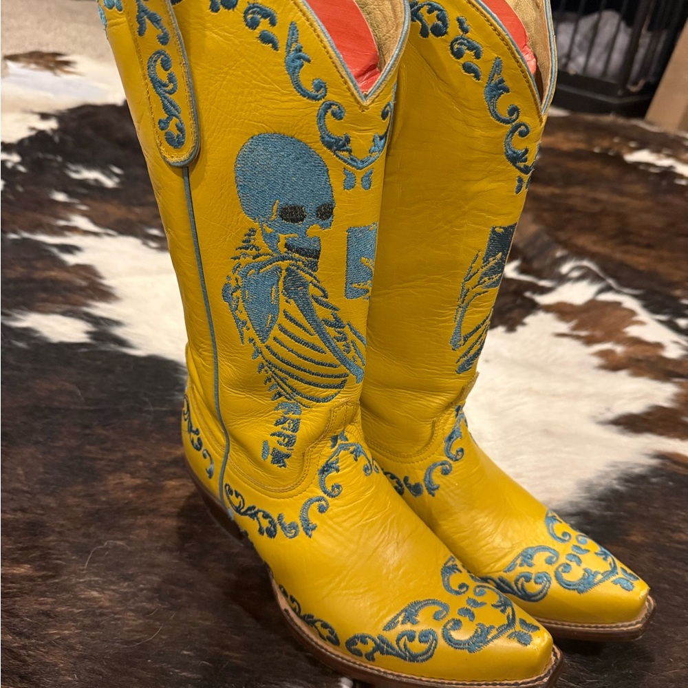 Old Gringo Boots with Skeleton Design
